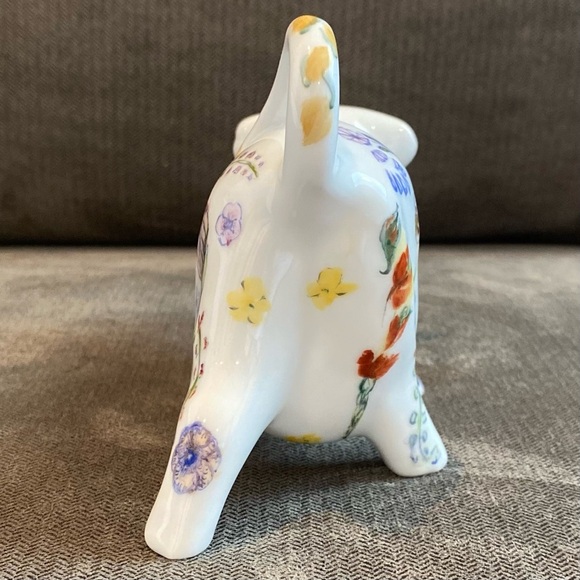 Ceramic White Cow Creamer Colorful Floral And Ladybug Design Signed “RJR… - Picture 3 of 9
